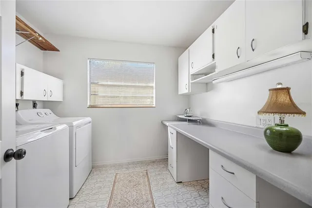 $749,999 | 2711 1st Avenue West, Bradenton, FL 34205