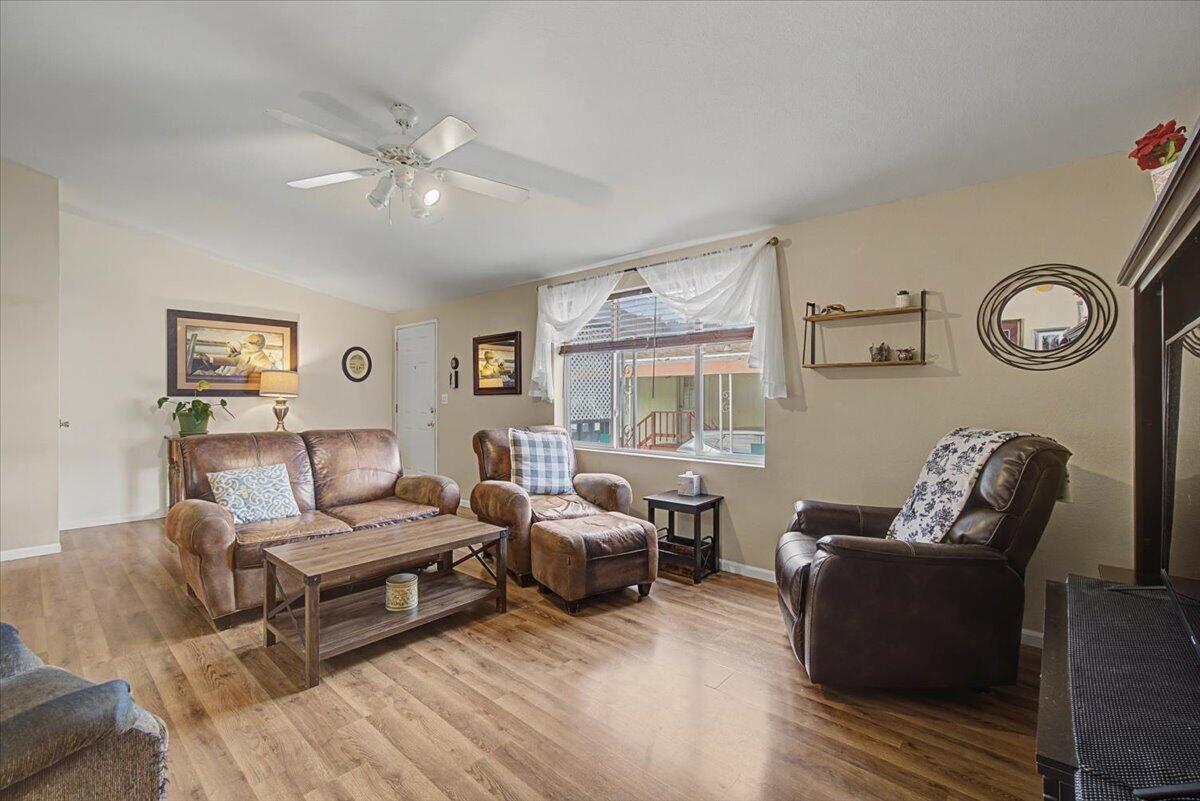 995 Riverside Drive, Unit 78 Rio Dell, CA 95562 - Photo 5 of 21