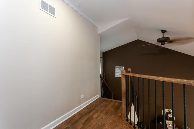 617 Sutton Court, Unit 617 Wheeling, IL 60090 - Photo 14 of 20