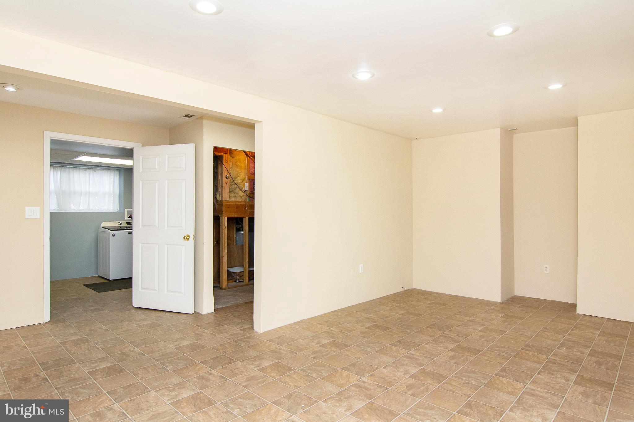 840 Century Street Hampstead, MD 21074 - Photo 15 of 34 a view of empty room