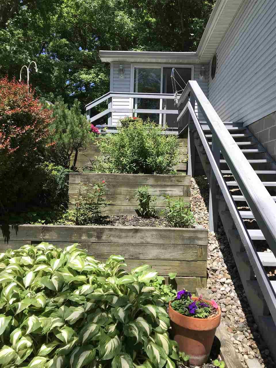 4345 North Sullivan Road Leesburg, IN 46538 - Photo 2 of 14 Gallery Image 2