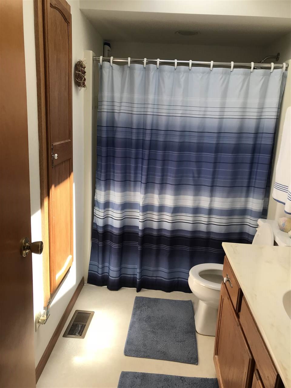 4345 North Sullivan Road Leesburg, IN 46538 - Photo 11 of 14 Gallery Image 11