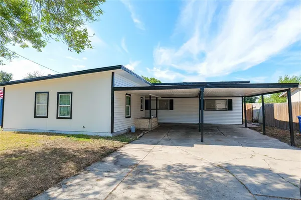 $2,200 | 1509 Devon Drive, Corpus Christi, TX 78415
