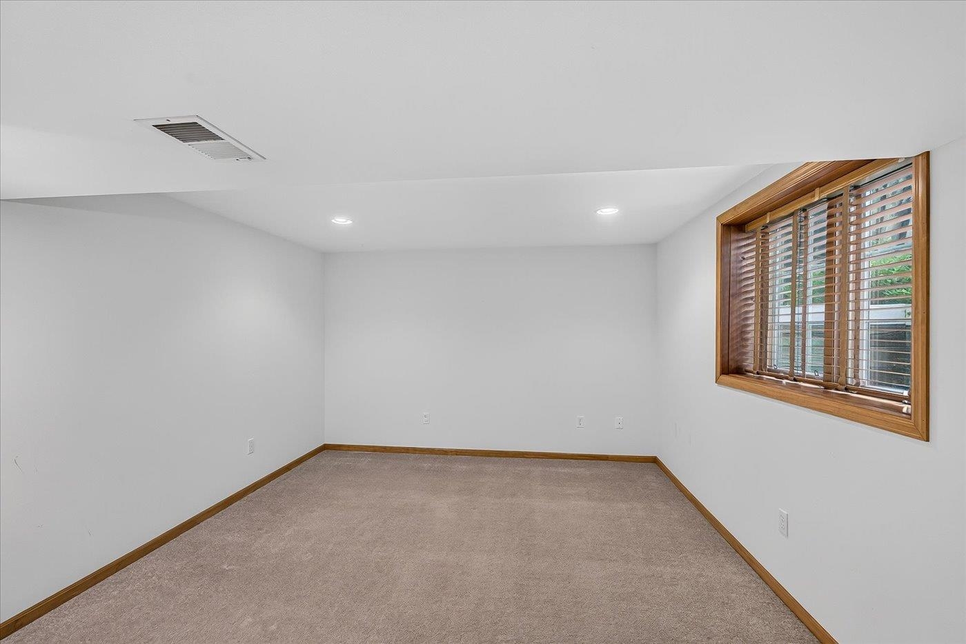 622 Springbrook Circle, Unit 43 DeForest, WI 53532 - Photo 68 of 82 Gallery Image 68