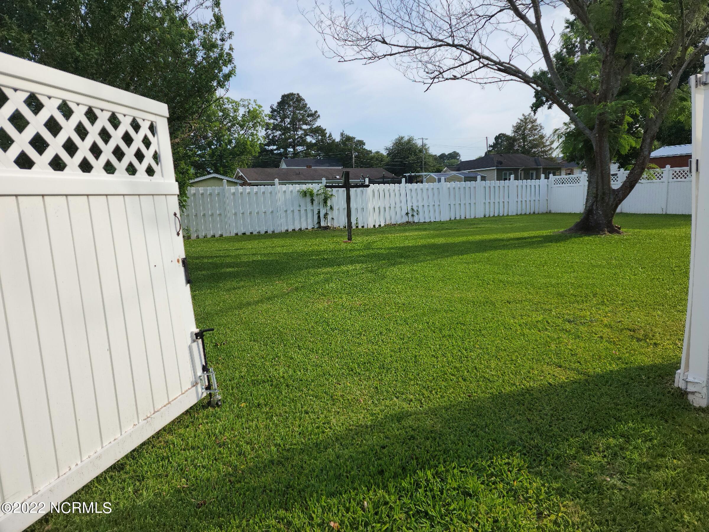 740 Second Street Ayden, NC 28513 - Photo 28 of 28 20220609_175018