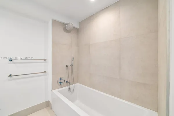 $14,000 | 9221 East Bay Harbor Drive, Unit 610, Bay Harbor Islands, FL 33154