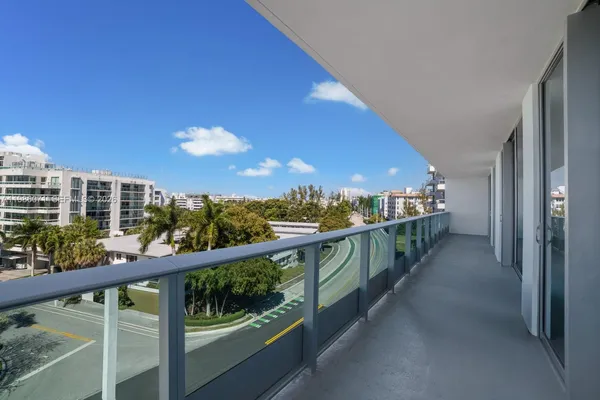 $14,000 | 9221 East Bay Harbor Drive, Unit 610, Bay Harbor Islands, FL 33154