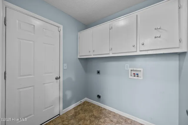 $1,700 | 207 Jasmine Lane, Jacksonville, NC 28546