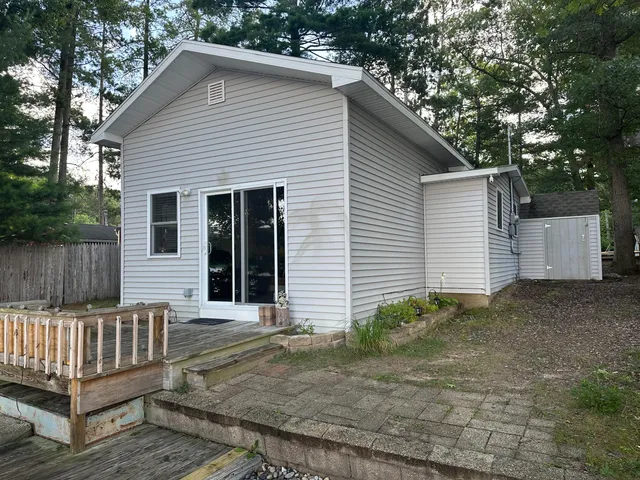 $298,900 | 5211 Maple Street, Irons, MI 49644