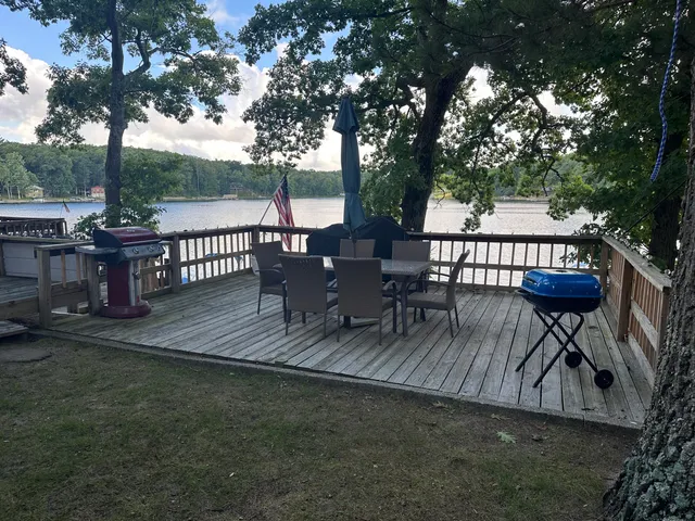 $298,900 | 5211 Maple Street, Irons, MI 49644