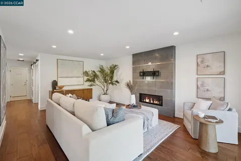 $2,430,000 | 621 Birchwood Court, Danville, CA 94506