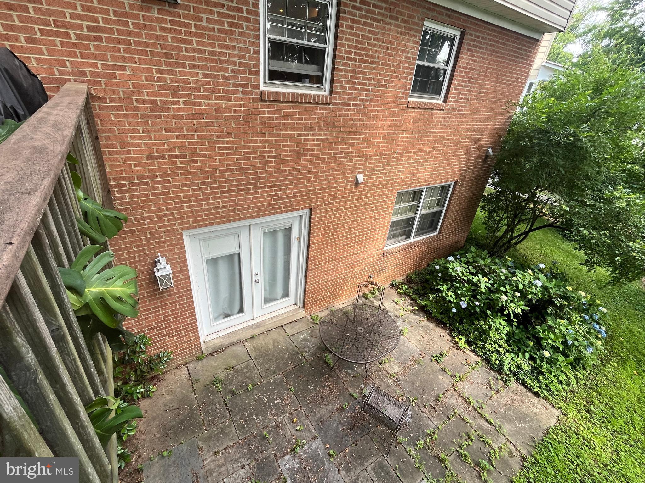 5310 Danbury Road Bethesda, MD 20814 - Photo 4 of 11