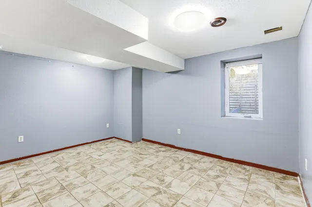 $349,990 | 751 Van Buren Avenue, St. Paul, MN 55104