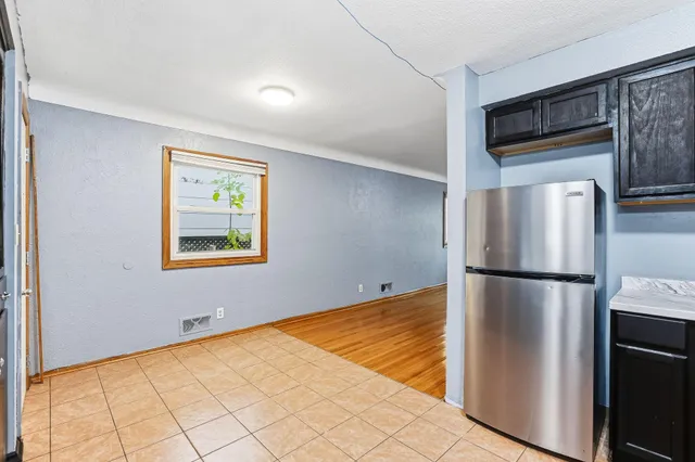 $349,990 | 751 Van Buren Avenue, St. Paul, MN 55104