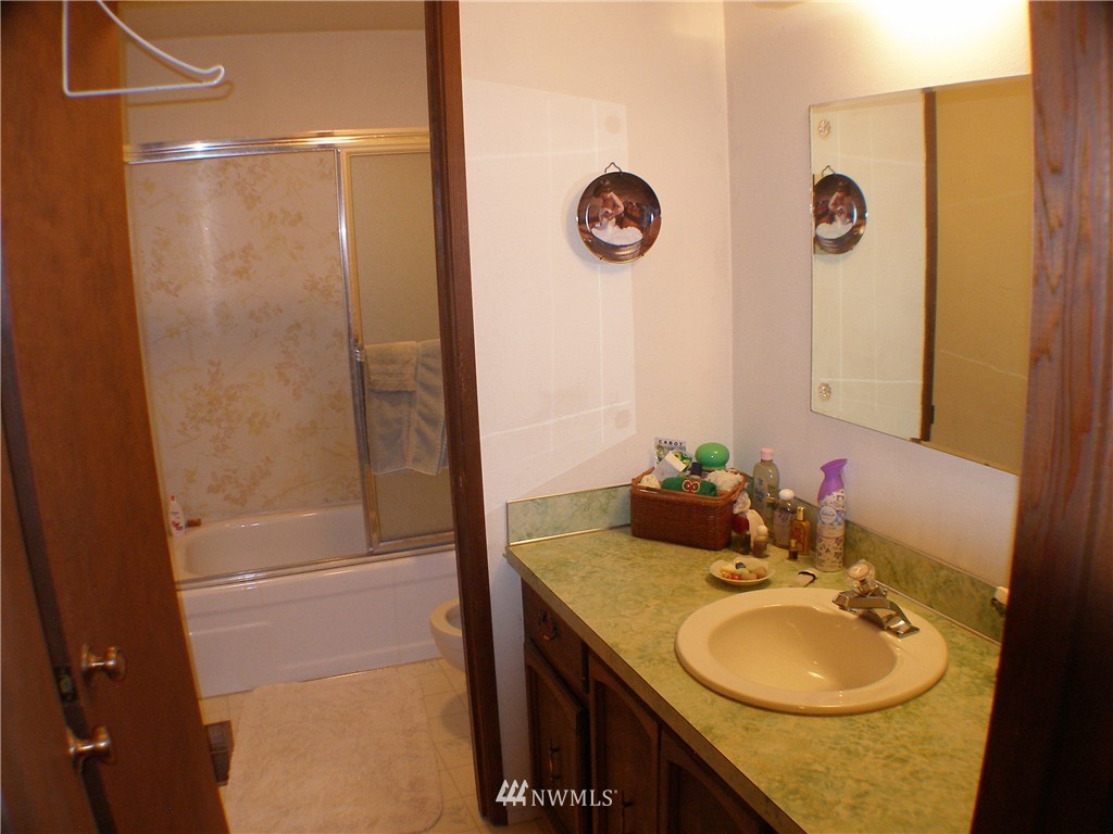 6252 Mission Road Bellingham, WA 98226 - Photo 19 of 20