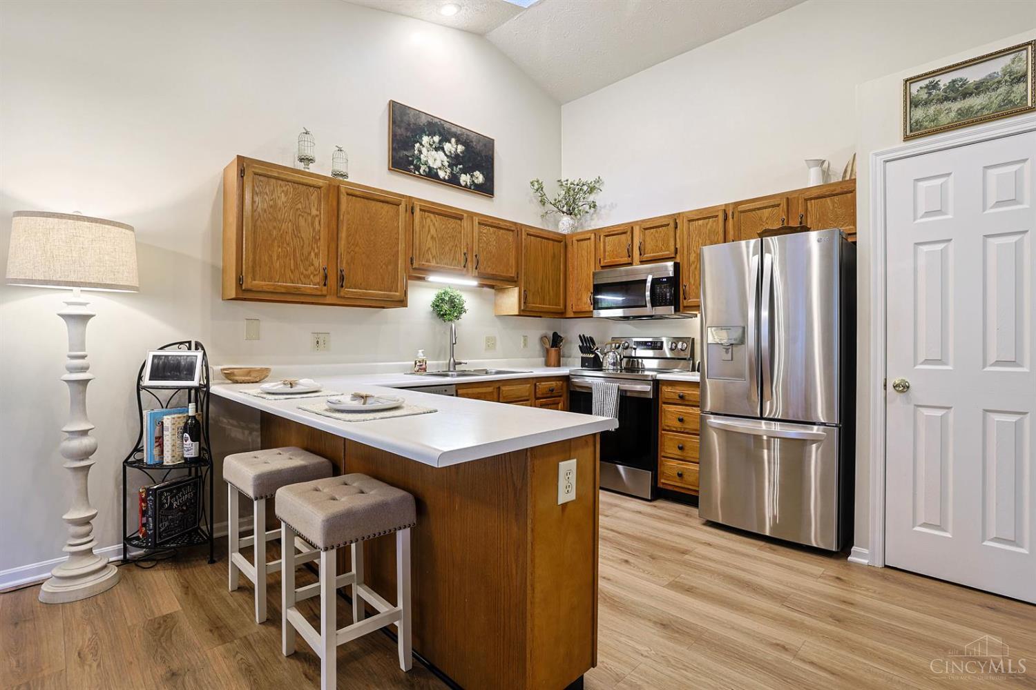 5763 Cheviot Road, Unit E Cincinnati, OH 45247 - Photo 12 of 40 Gallery Image 12