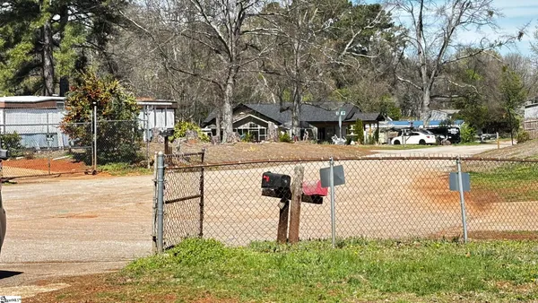 $130,000 | 43 Totteridge Drive, Wellford, SC 29385