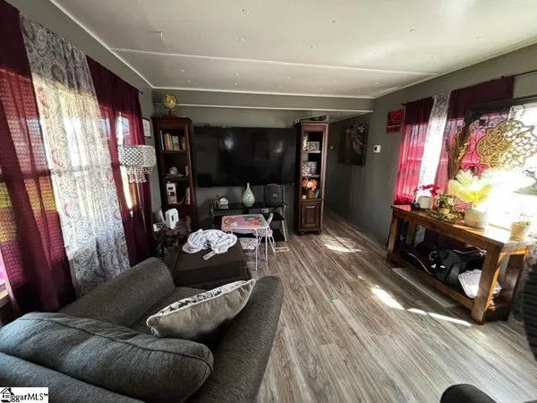 $130,000 | 43 Totteridge Drive, Wellford, SC 29385