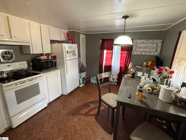 $130,000 | 43 Totteridge Drive, Wellford, SC 29385