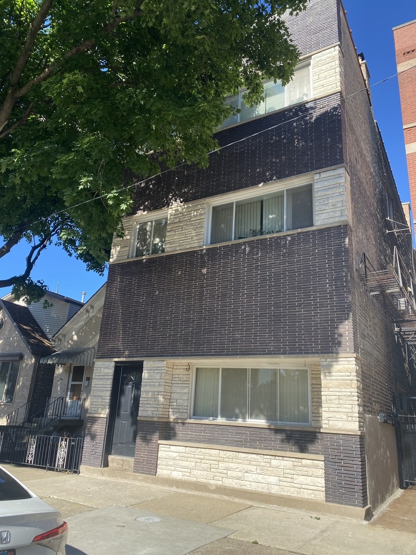 3145 South May Street, Unit 1F Chicago, IL 60608 - Photo 1 of 11
