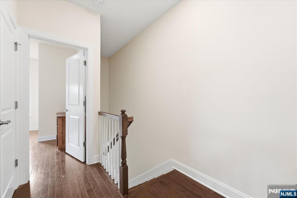 503 Abbe Road Little Falls, NJ 07424 - Photo 17 of 30