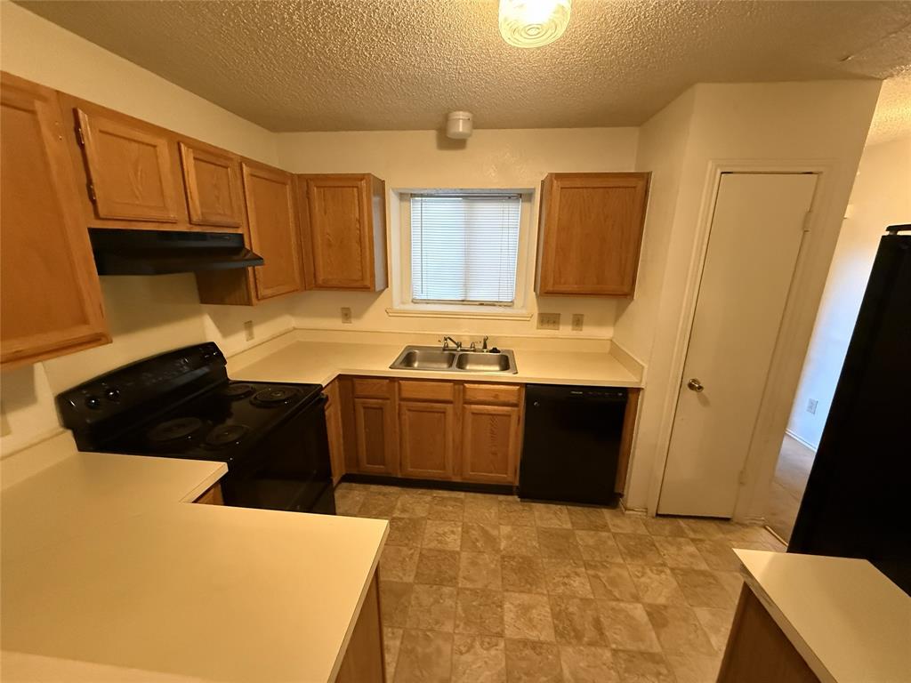 1505 Hackamore Street Mesquite, TX 75149 - Photo 4 of 14