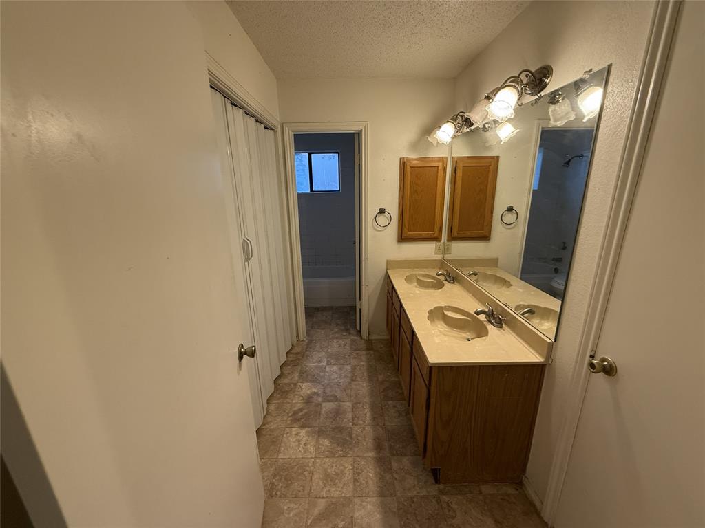 1505 Hackamore Street Mesquite, TX 75149 - Photo 8 of 14