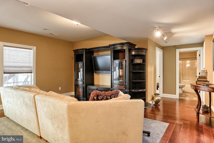 6680 Linglestown Road Harrisburg, PA 17112 - Photo 42 of 67 Gallery Image 42