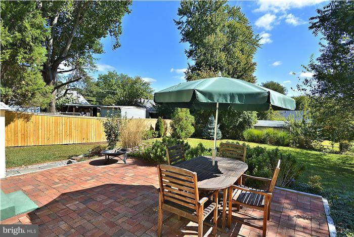 3052 Westfall Place Falls Church, VA 22042 - Photo 17 of 19 Exterior (Rear)