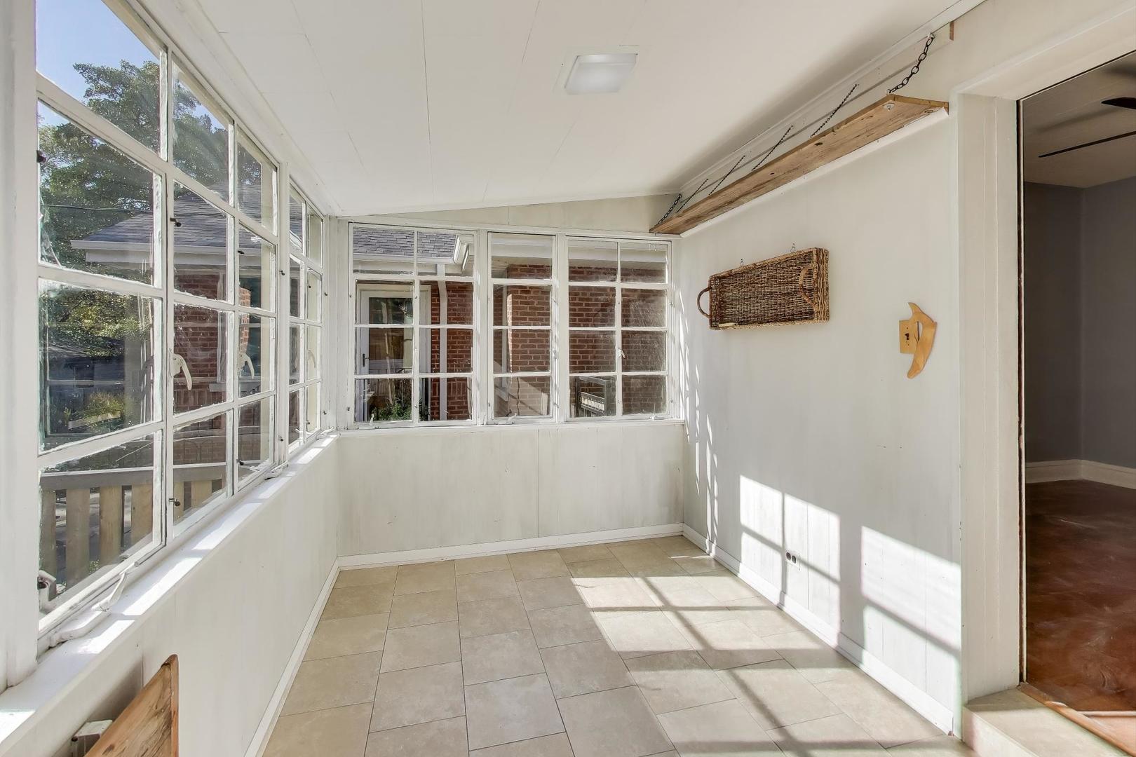 1020 Harvard Terrace Evanston, IL 60202 - Photo 12 of 31