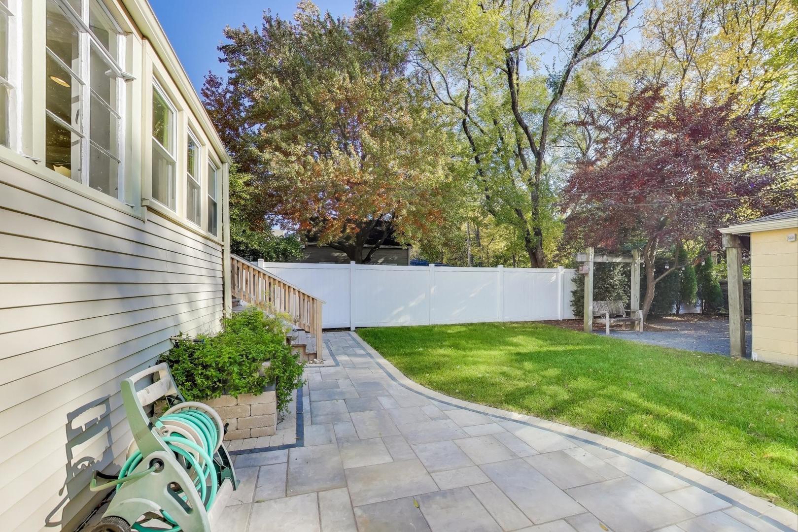 1020 Harvard Terrace Evanston, IL 60202 - Photo 28 of 31 a view of backyard with a garden and seating area