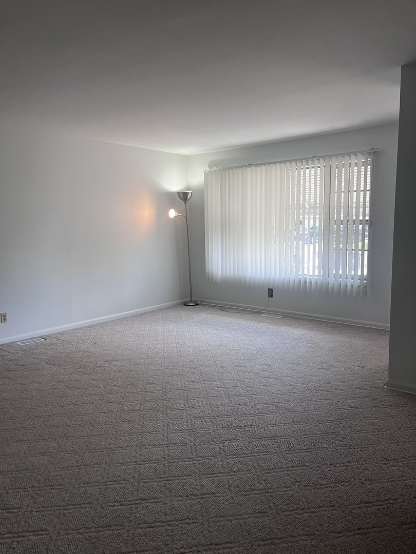 24 Marnel Road Montgomery, IL 60538 - Photo 5 of 25