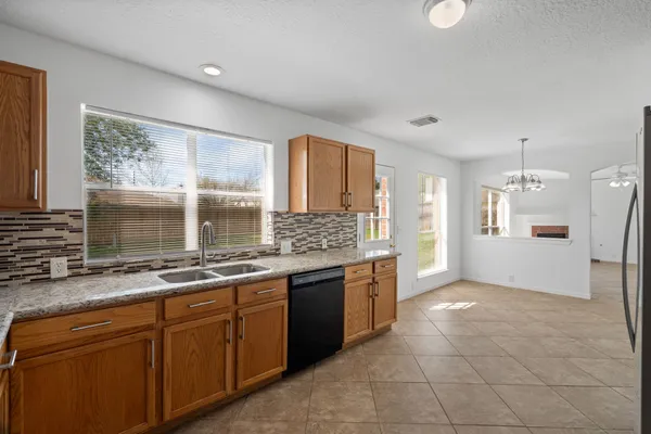 $2,450 | 3139 Silver Cedar Trail, Katy, TX 77449