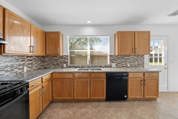 $2,450 | 3139 Silver Cedar Trail, Katy, TX 77449