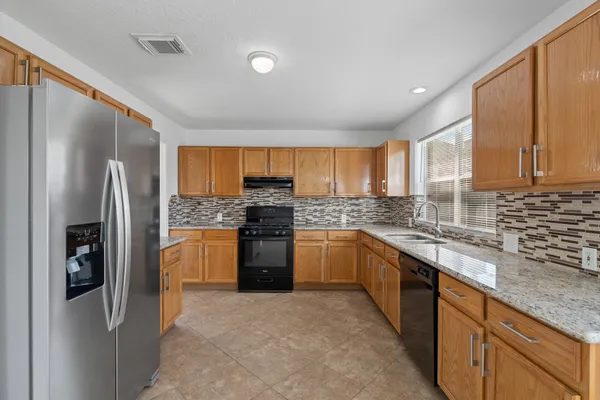 $2,450 | 3139 Silver Cedar Trail, Katy, TX 77449