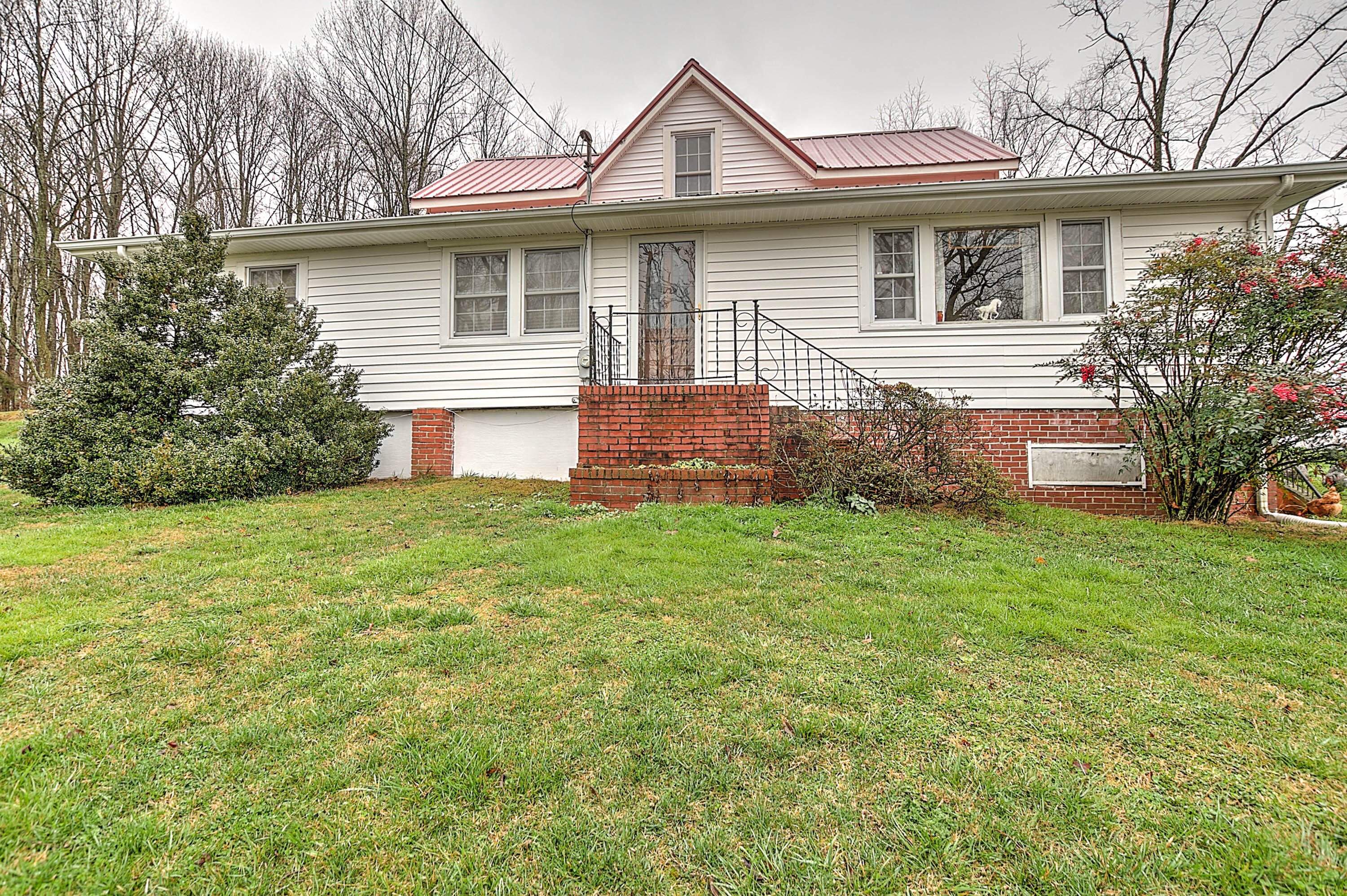 230 Martin Road Limestone, TN 37681 - Photo 3 of 40 Martin_-2