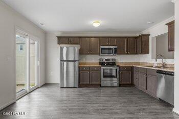 452 Sullivan Loop Road Midway Park, NC 28544 - Photo 9 of 23 8