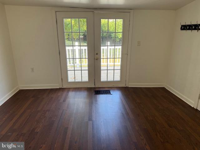 2 Hogback Road Trenton, NJ 08620 - Photo 6 of 12 an empty room with wooden floor and windows