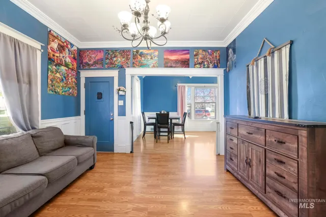 $365,000 | 242 8th Avenue East, Twin Falls, ID 83301