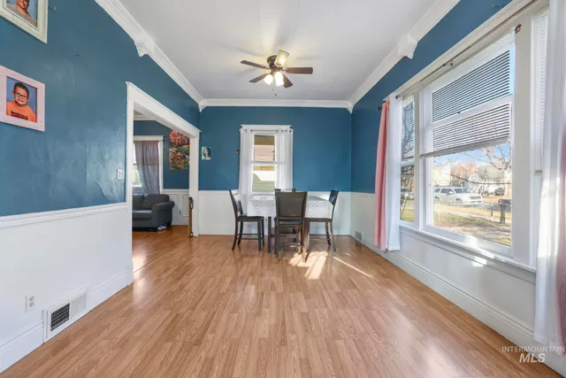 $365,000 | 242 8th Avenue East, Twin Falls, ID 83301