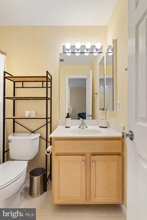 $799,999 | 3679 Expedition Drive, Triangle, VA 22172