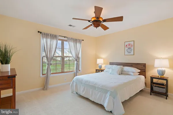 $799,999 | 3679 Expedition Drive, Triangle, VA 22172