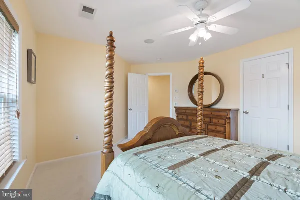 $799,999 | 3679 Expedition Drive, Triangle, VA 22172