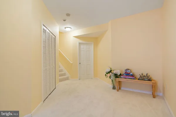 $799,999 | 3679 Expedition Drive, Triangle, VA 22172