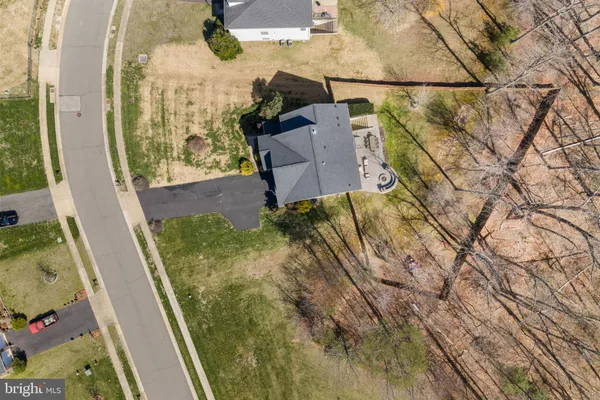 $799,999 | 3679 Expedition Drive, Triangle, VA 22172