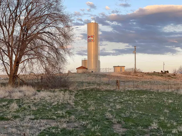 $179,000 | Tbd Loomis Avenue, Melba, ID 83641