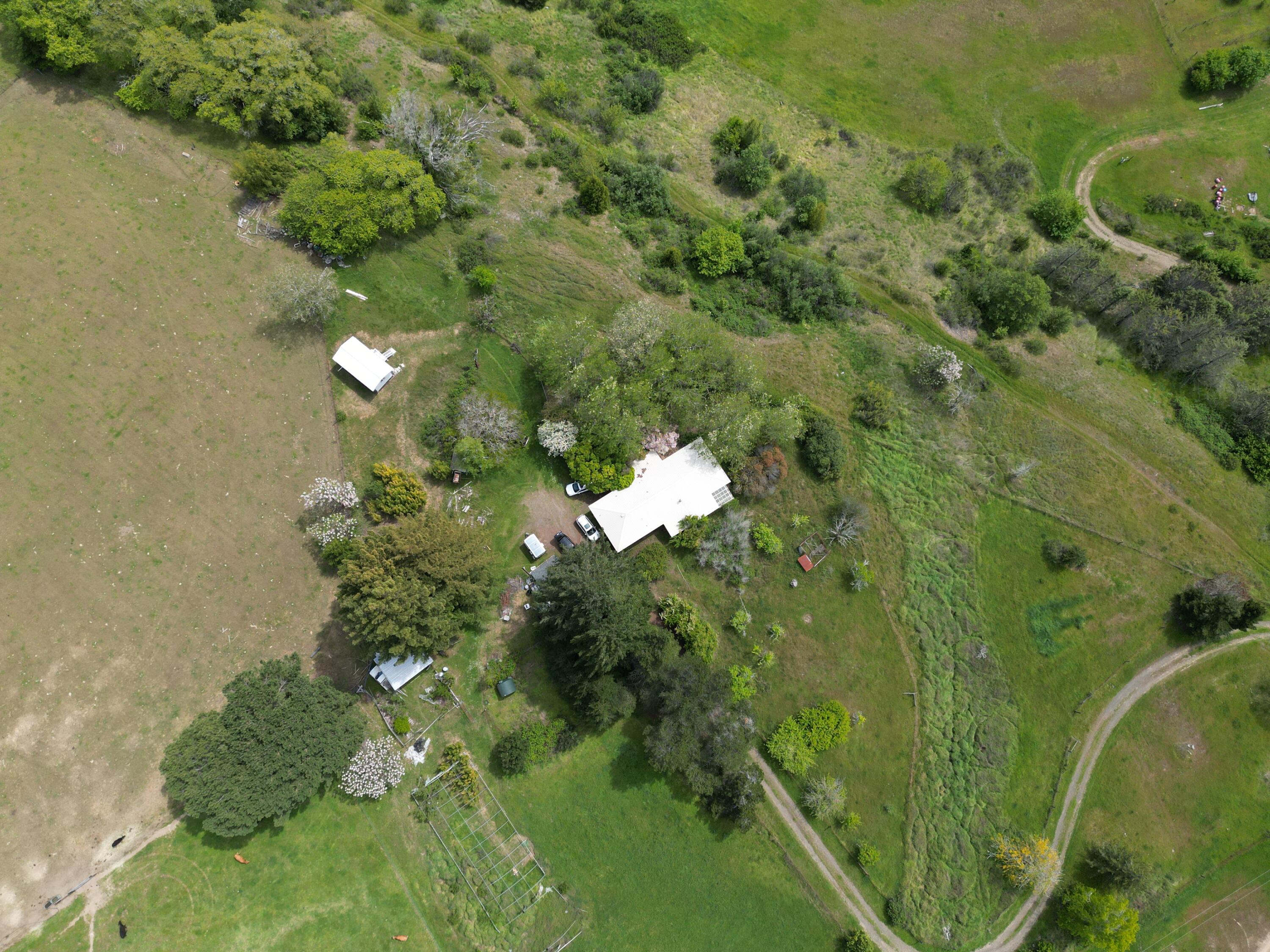 725 Old Hindley Ranch Road Petrolia, CA 95558 - Photo 1 of 33