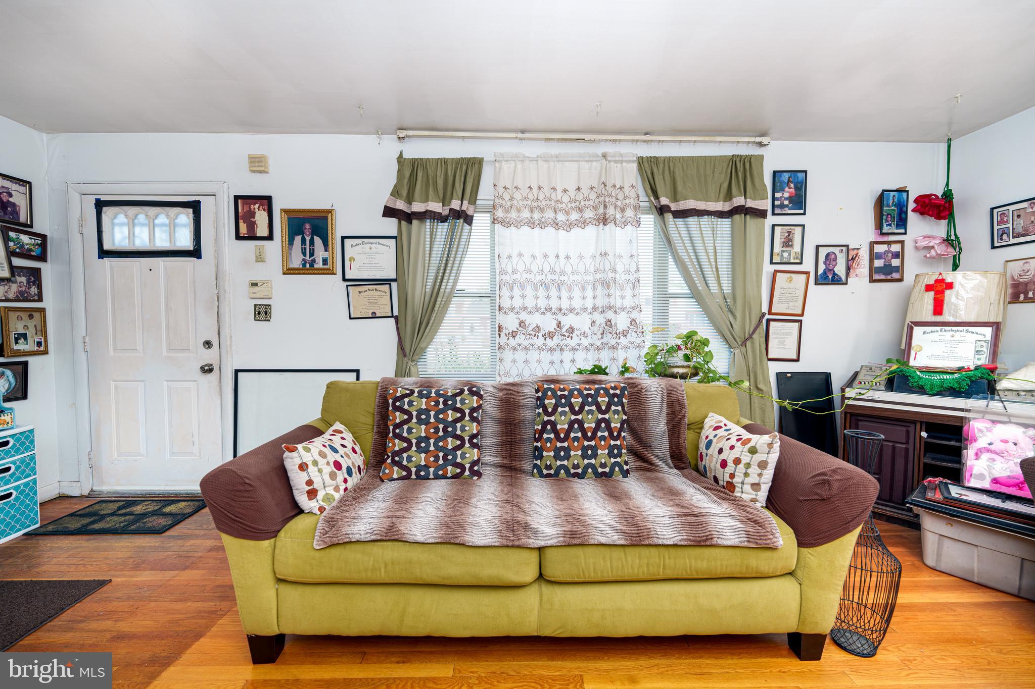 915 Sedgley Road Catonsville, MD 21228 - Photo 22 of 24