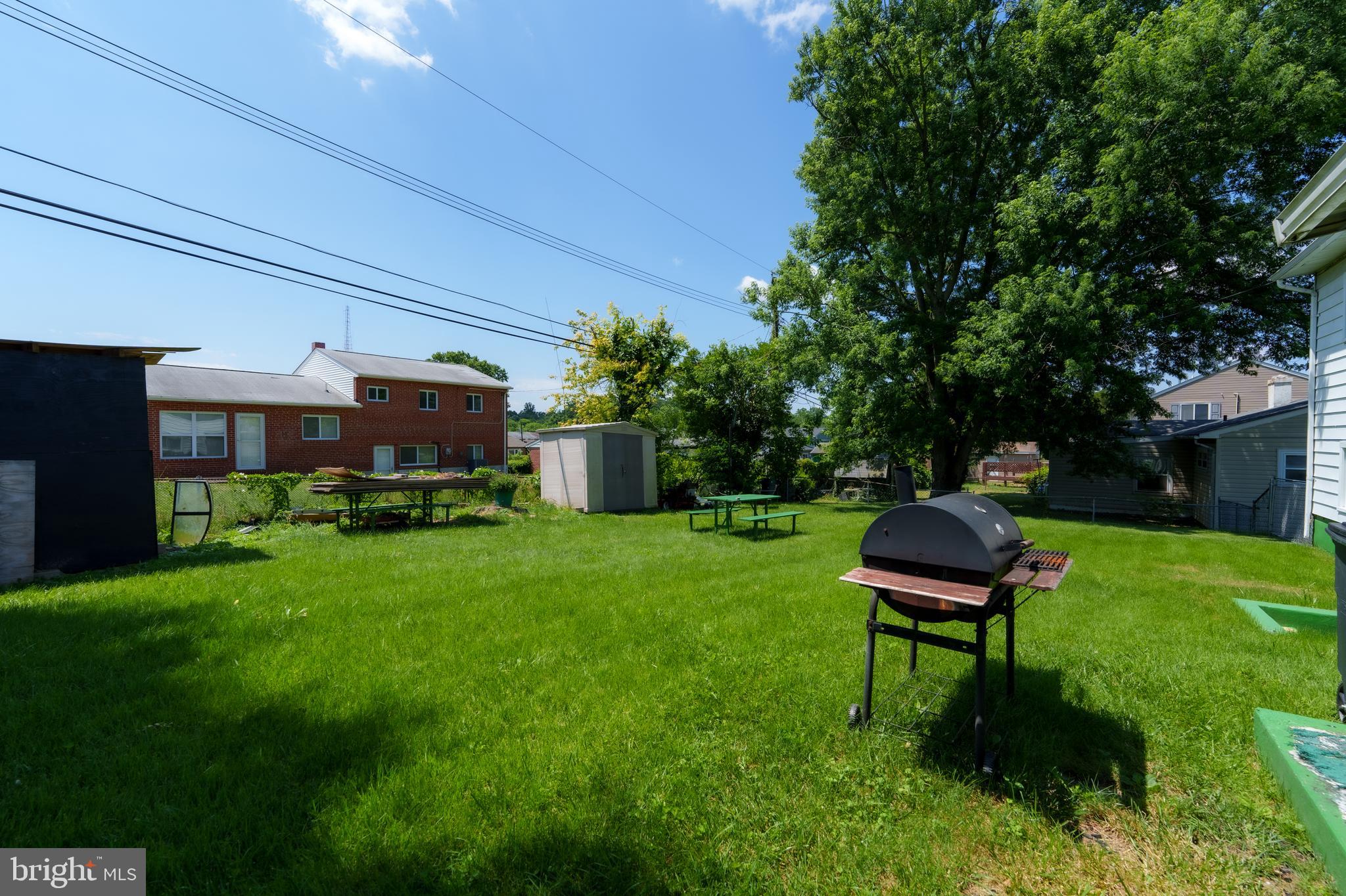 915 Sedgley Road Catonsville, MD 21228 - Photo 5 of 24