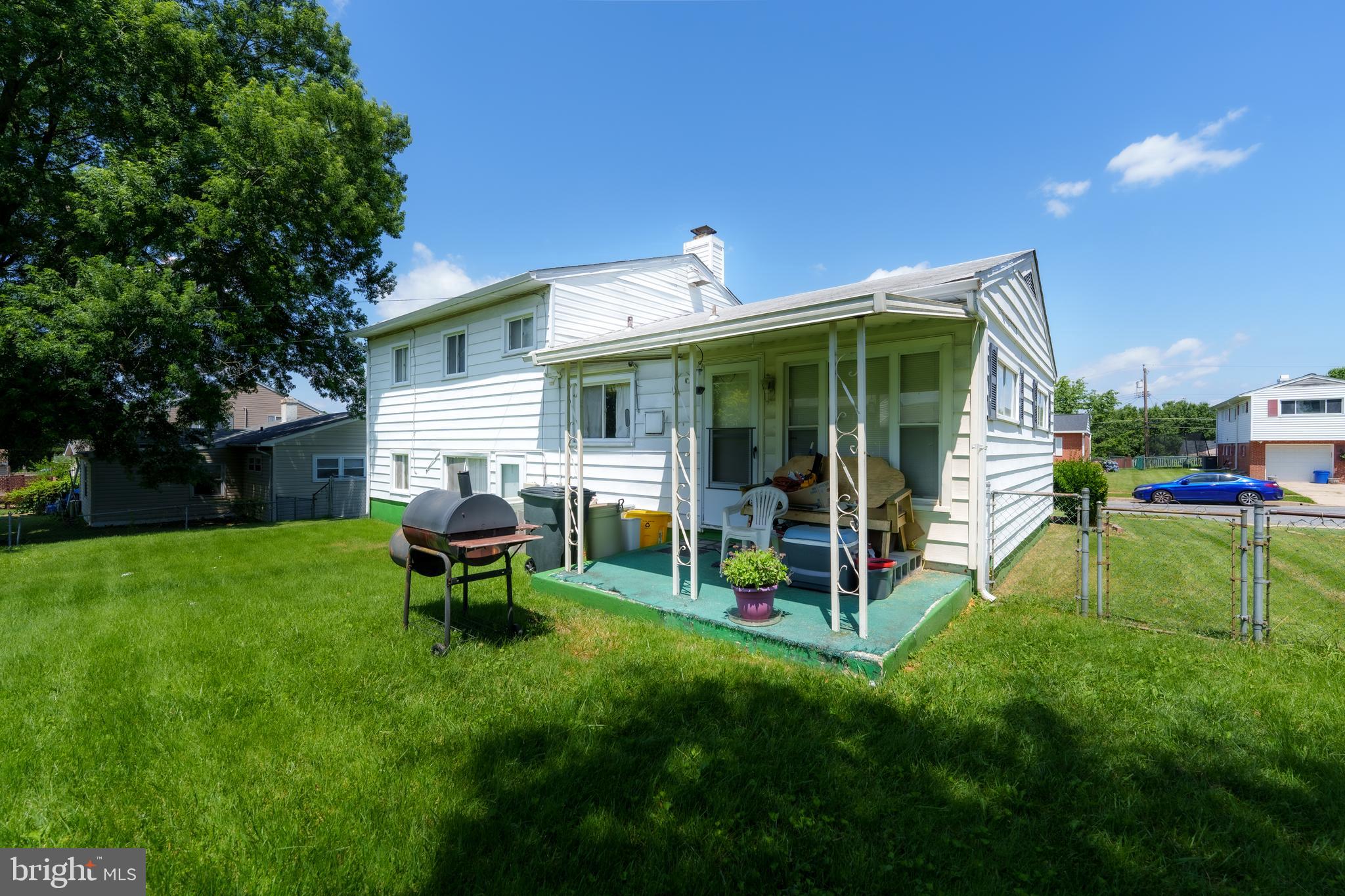 915 Sedgley Road Catonsville, MD 21228 - Photo 6 of 24